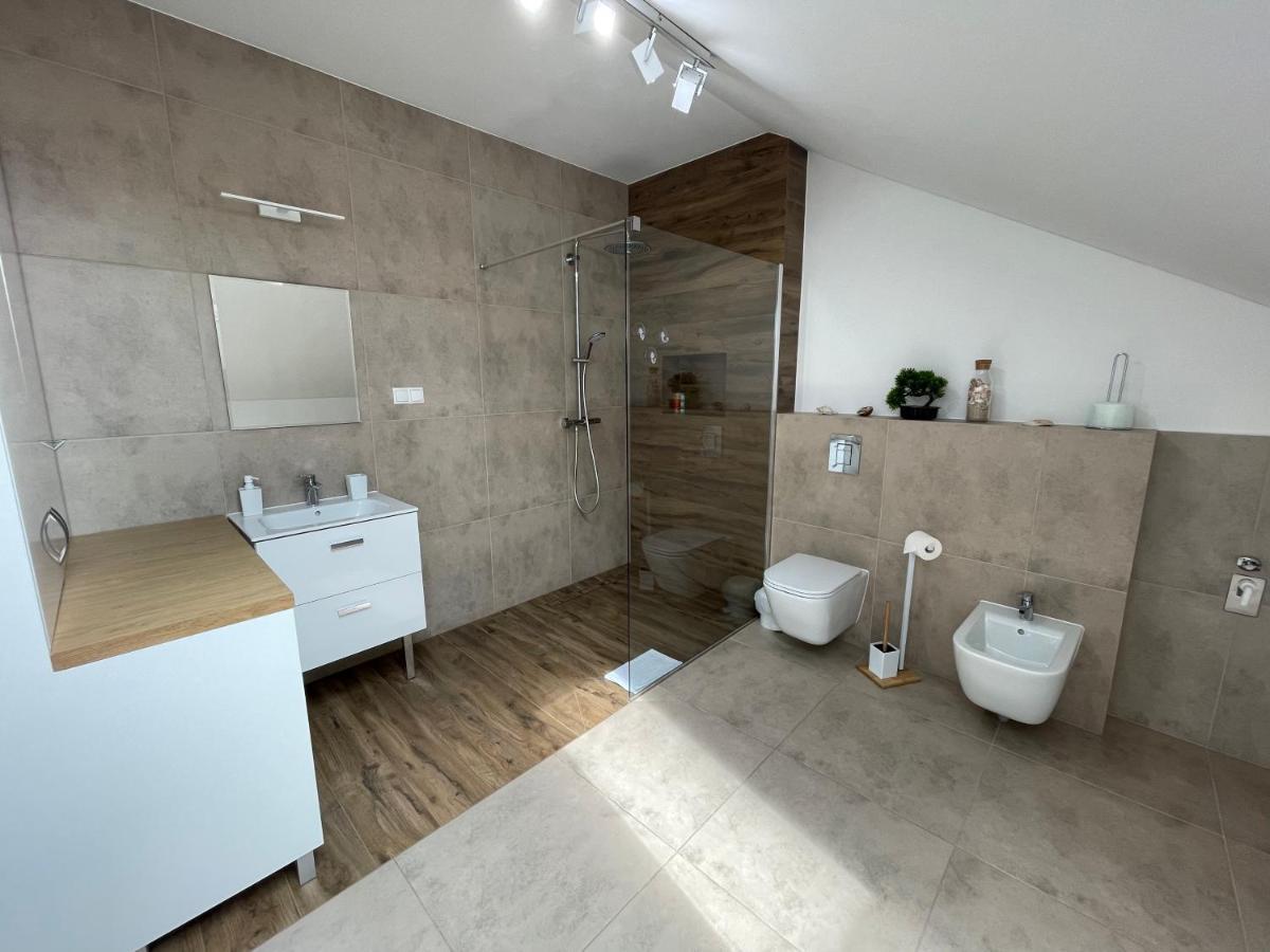 Apartament Rynek 13 Z Parkingiem - Centrum Bochni Bochnia Exterior foto
